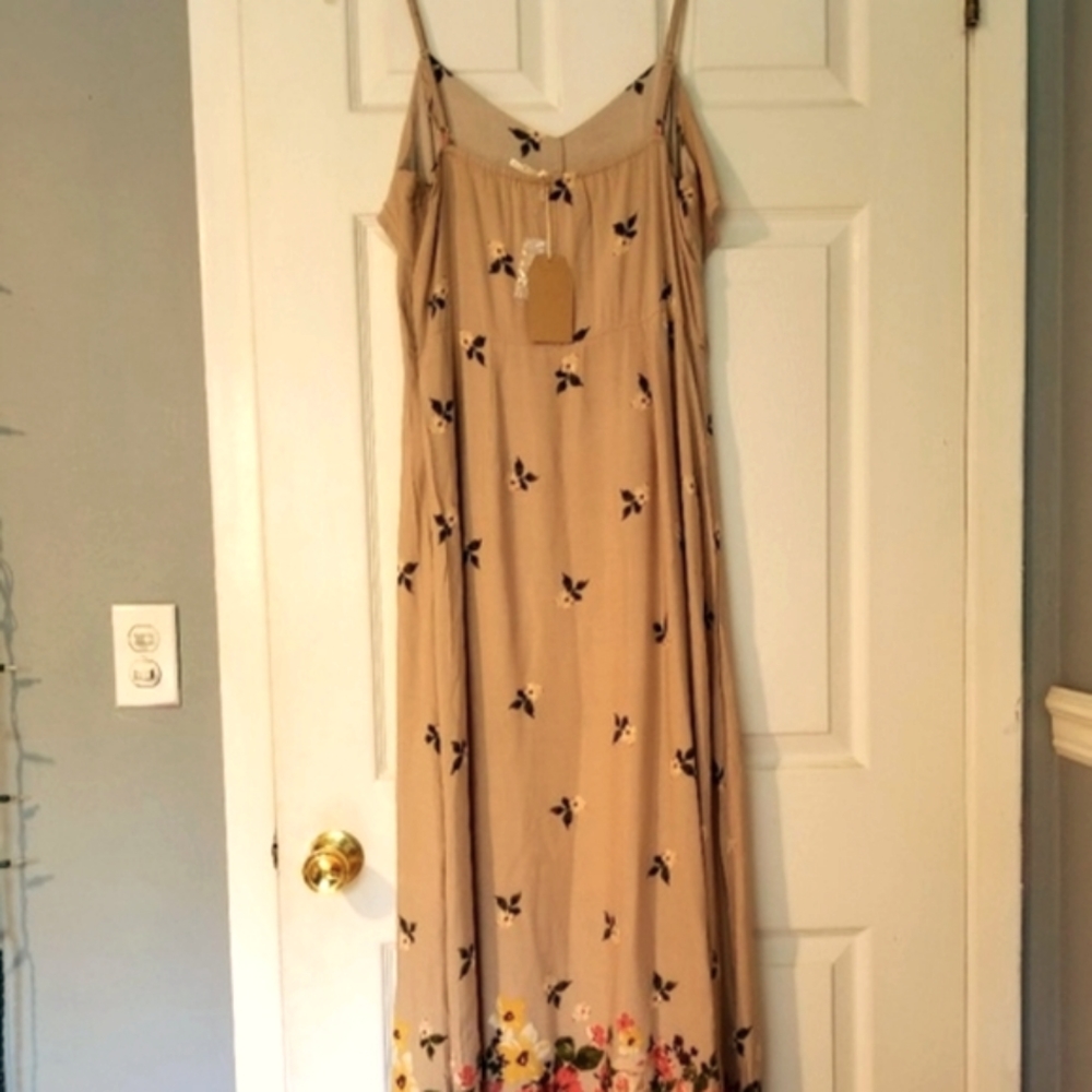 Blue Pepper NWT Popover Floral Maxi Dress L - Picture 3 of 8